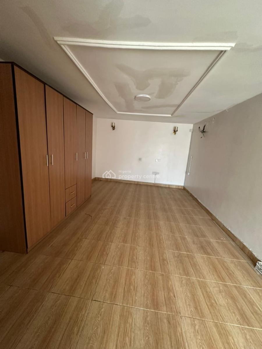 Spacious Mini Flat Penthouse, Lekki Phase 1, Lekki Phase 1, Lekki, Lagos, Mini Flat (room and Parlour) for Rent