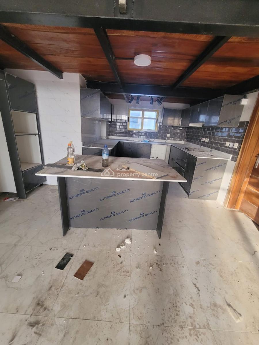 an Open Floor Plan & Penthouse Serviced 2 Bedroom Apartment at Brown S, Brownstone Estate, Ikate Elegushi, Lekki, Lagos, Flat / Apartment for Rent