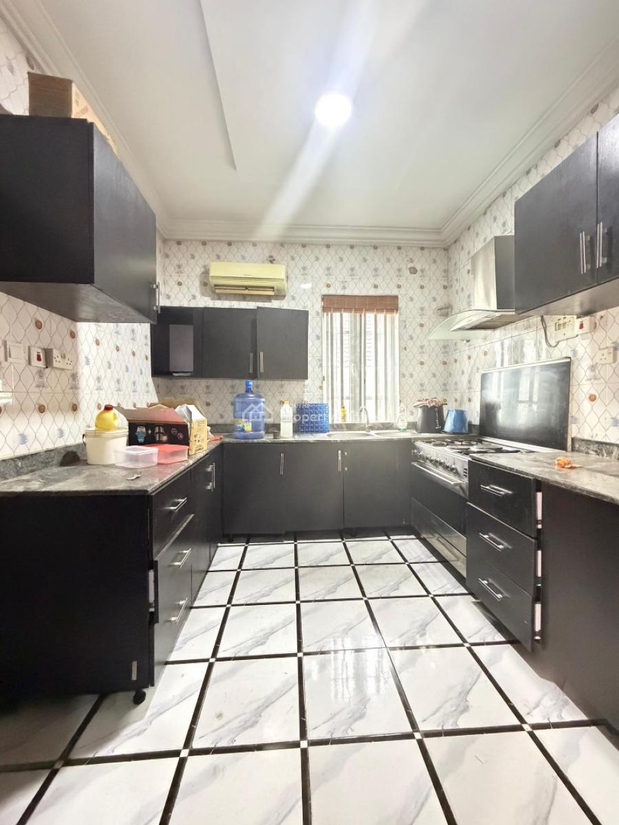 4 Bedrooms Apartment - Duplex House with All Rooms En-suite, Gra Phase 1, Magodo, Lagos, Semi-detached Duplex for Sale