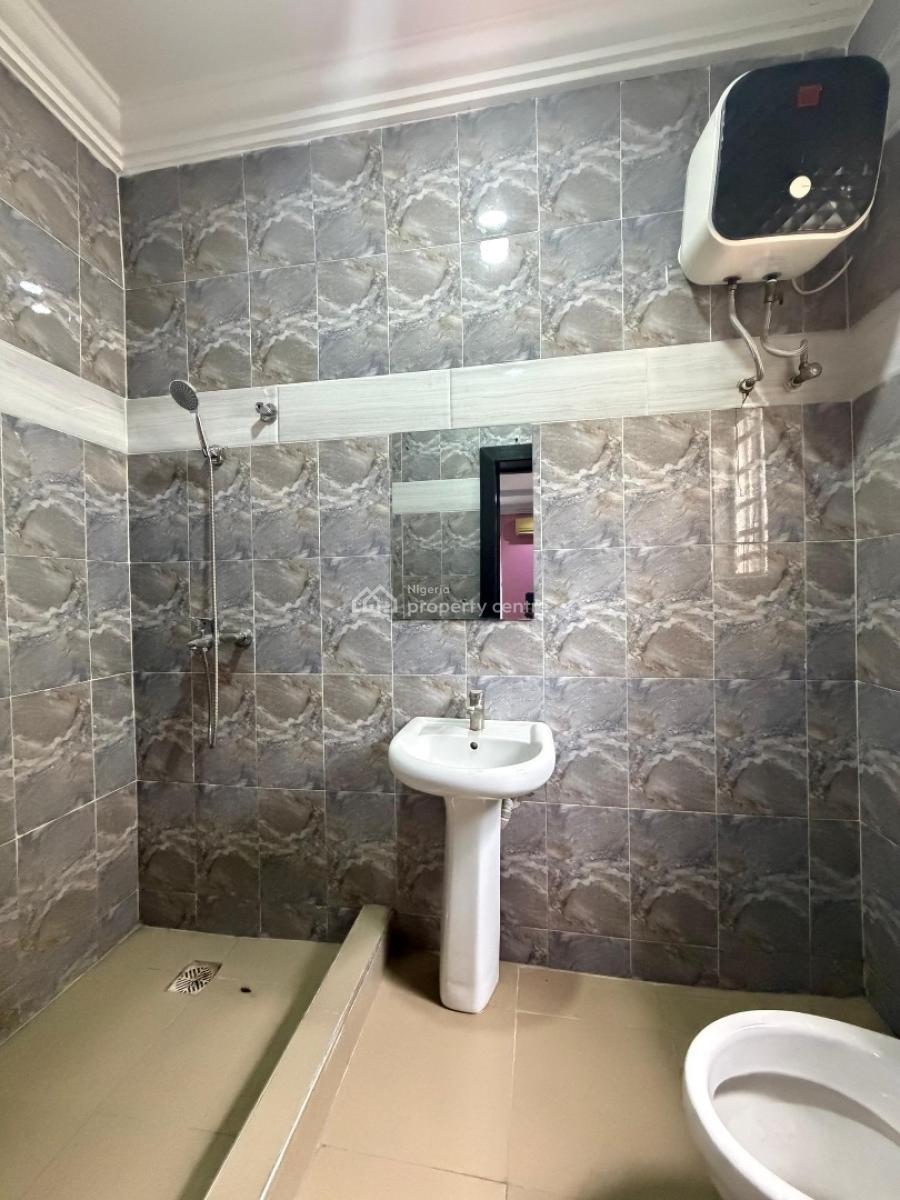 4 Bedrooms Apartment - Duplex House with All Rooms En-suite, Gra Phase 1, Magodo, Lagos, Semi-detached Duplex for Sale
