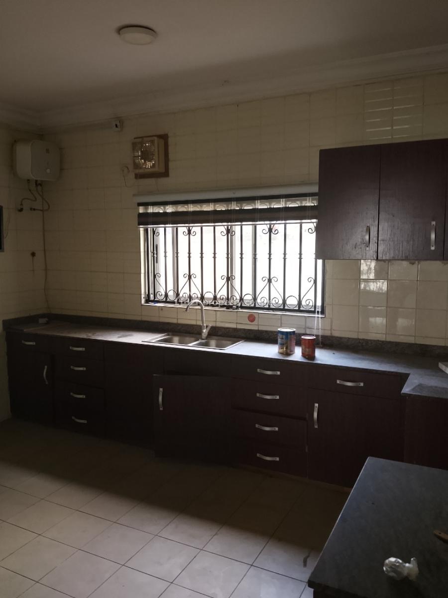 5bedroom Detached Duplex with 2rooms Bq and Ample Parking Space, Vgc, Lekki, Lagos, Semi-detached Duplex for Sale