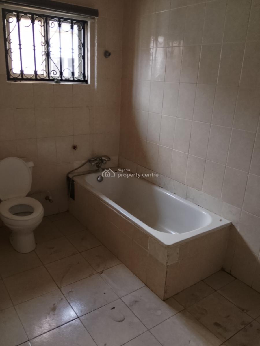 5bedroom Detached Duplex with 2rooms Bq and Ample Parking Space, Vgc, Lekki, Lagos, Semi-detached Duplex for Sale