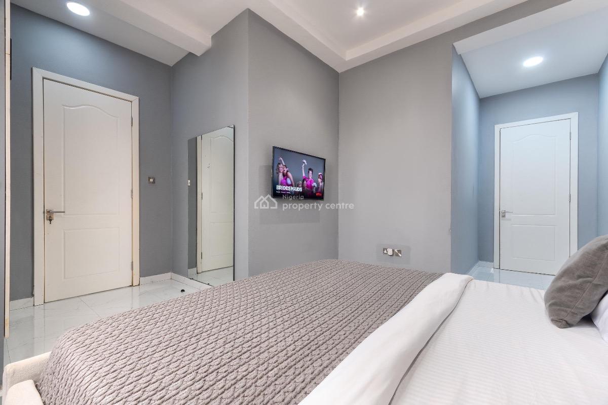 Luxury Three Bedroom with Swimming Pool and Other Amenities, Ikoyi, Lagos, Flat / Apartment Short Let