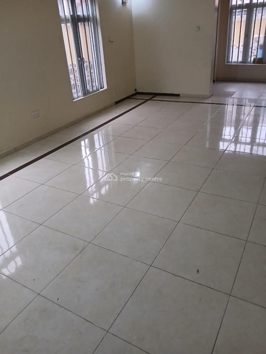4 Bedroom with Bq, Off Mobil Road, Ilaje, Ajah, Lagos, Terraced Bungalow for Rent