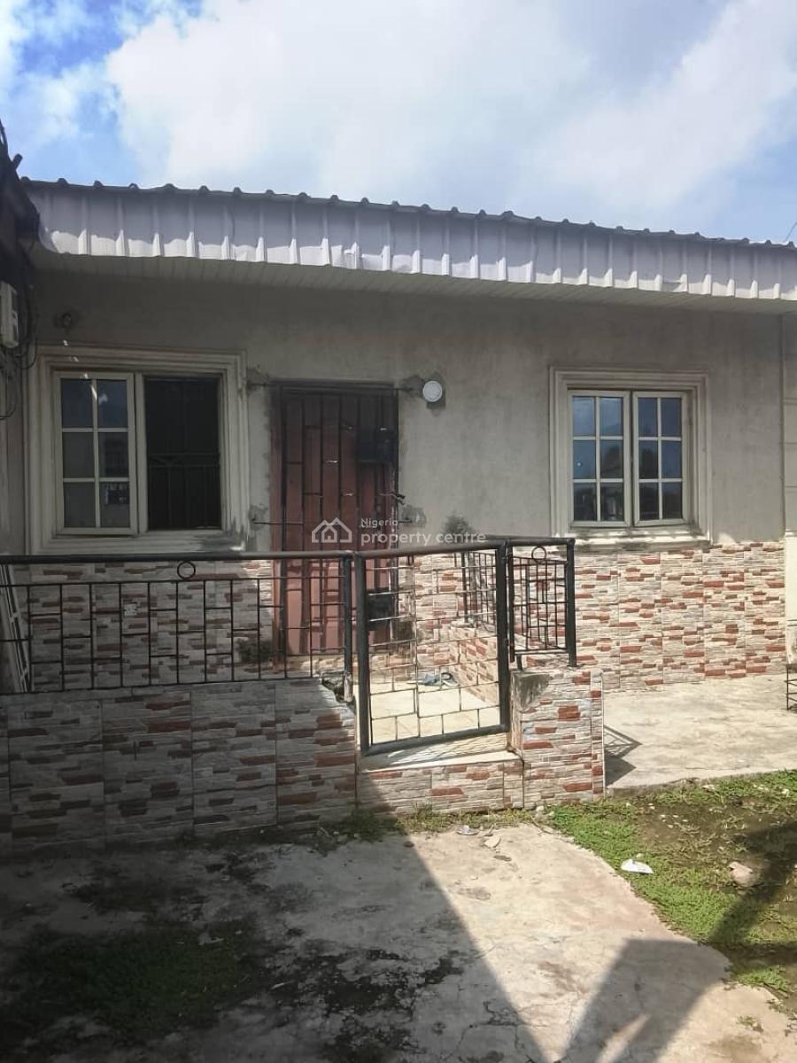 Nice Located 2 Units 2 Bedrooms Detached Bungalow, Off Akerele Road, Ogunlana, Surulere, Lagos, Detached Bungalow for Sale