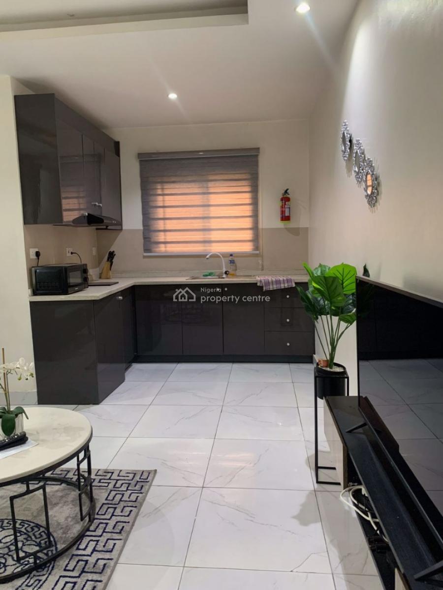 Business Class, Chisco, Ikate, Lekki, Lagos, Flat / Apartment for Rent