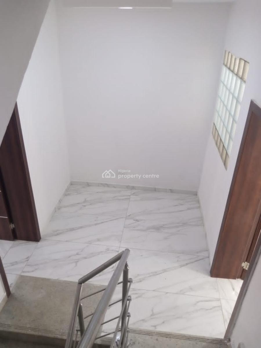 3-bed Lovely Cosy Duplex in a Clean Estate, Gra, Ikeja Gra, Ikeja, Lagos, Terraced Duplex for Sale