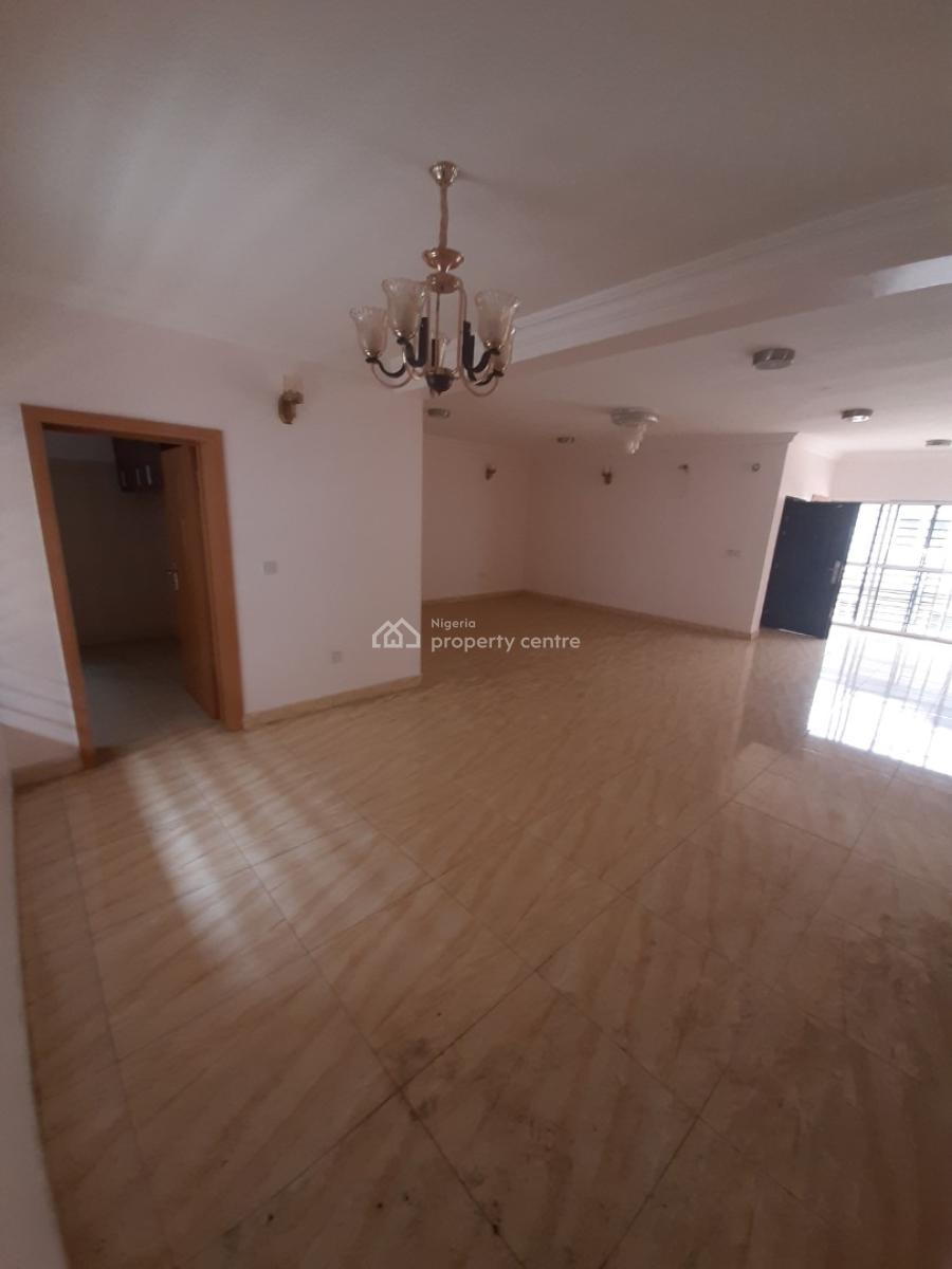 Serviced 2 Bedroom En-suite Flat with an Enclosed Fitted Kitchen Cabin, Lekki Phase 1, Lekki, Lagos, Flat / Apartment for Rent