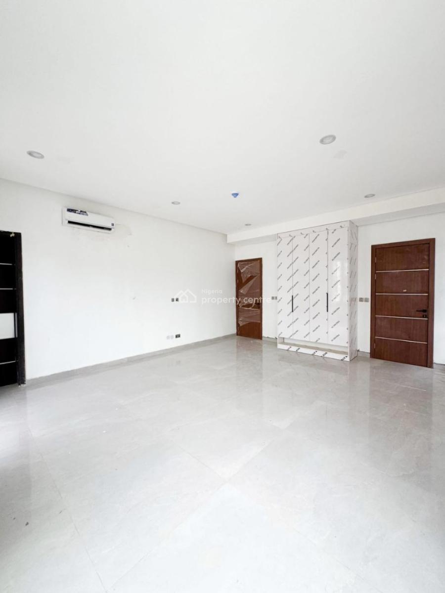 Spacious  6 Bedroom Fully  Detached Duplex with Pool, Gym, Ikoyi, Lagos, Detached Duplex for Sale