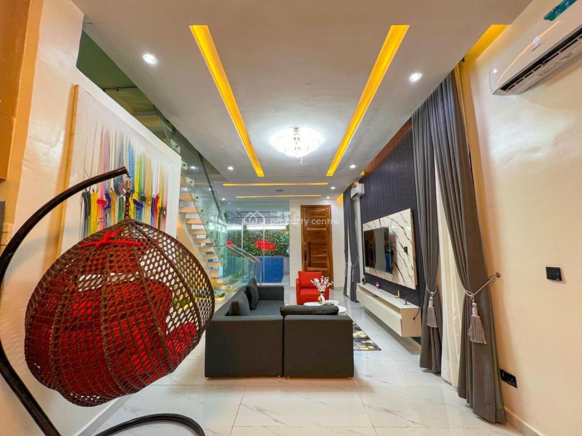 Coolest 3-bedroom Private Compound with Pool & Party Lounge, Ologolo, Lekki, Lagos, Flat / Apartment Short Let
