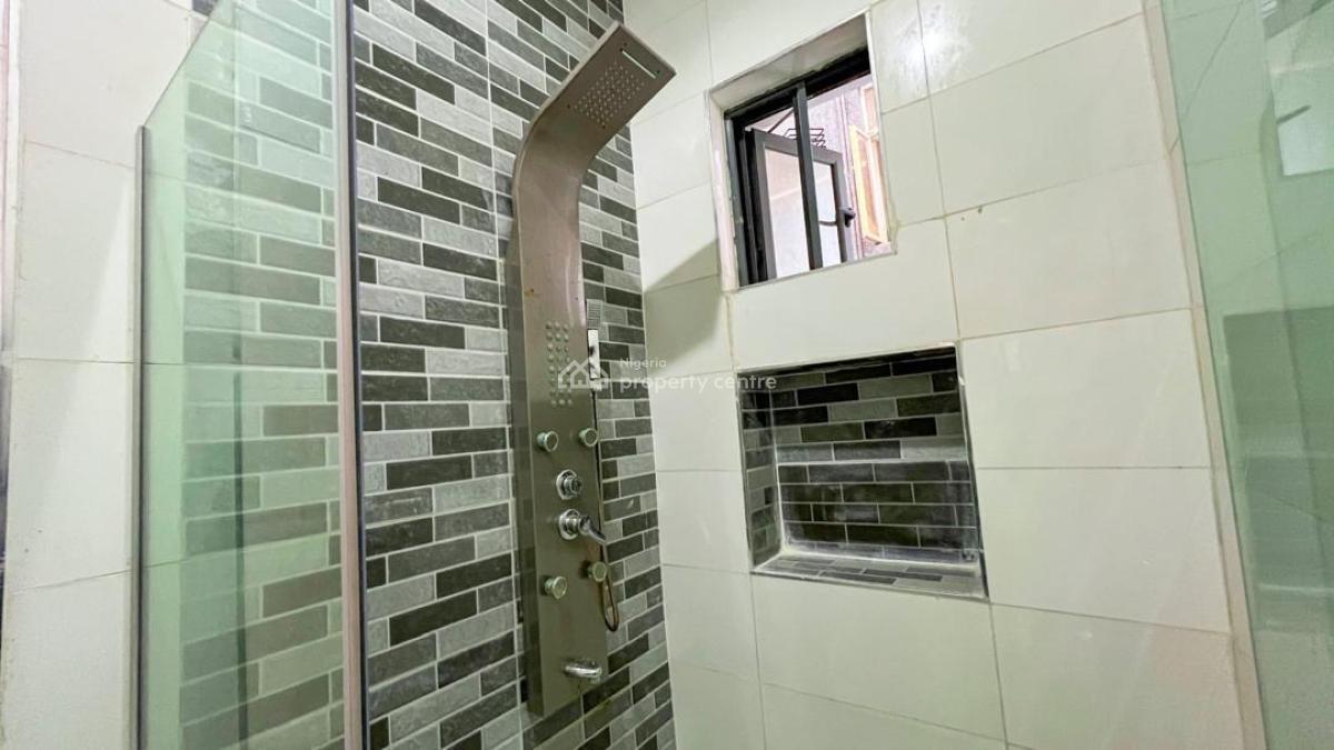 Coolest 3-bedroom Private Compound with Pool & Party Lounge, Ologolo, Lekki, Lagos, Flat / Apartment Short Let