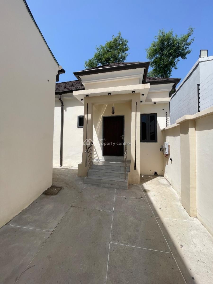 3 Bedroom with One Bedroom Guest House, Naf Valley Estate, Asokoro District, Abuja, Semi-detached Duplex for Rent