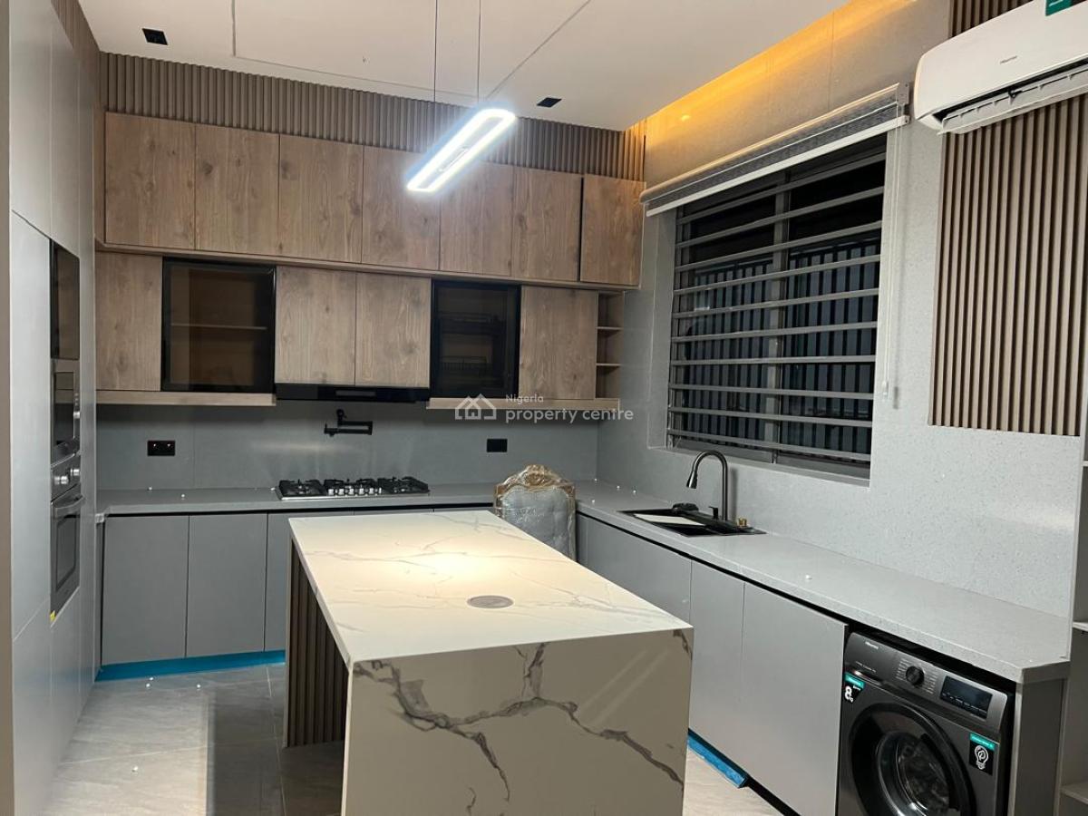 4 Bedroom Flat with Bq + 3 Car Space, Shonibare Estate, Maryland, Lagos, Flat / Apartment for Sale