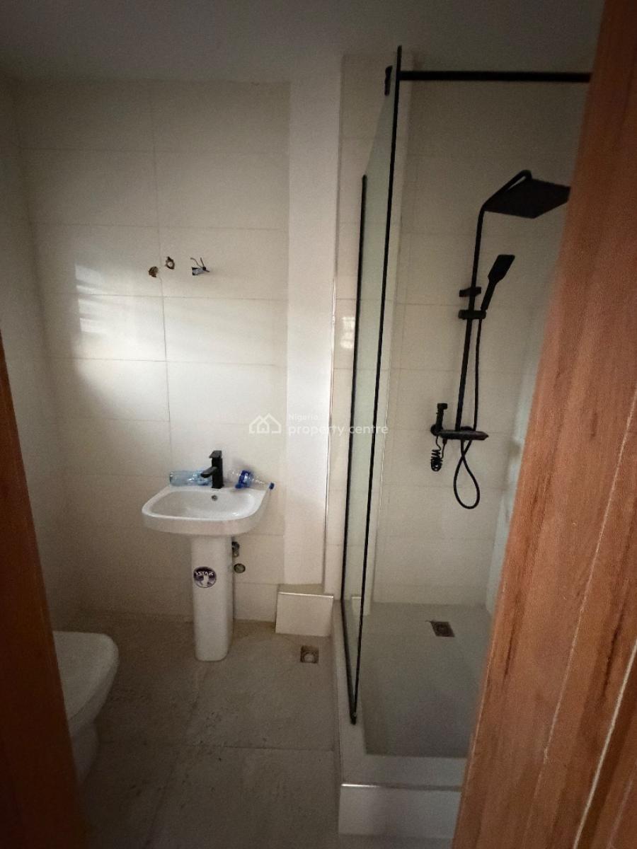 Newly Built 2 Bedroom, Lekki Phase 1, Lekki, Lagos, Flat / Apartment for Rent