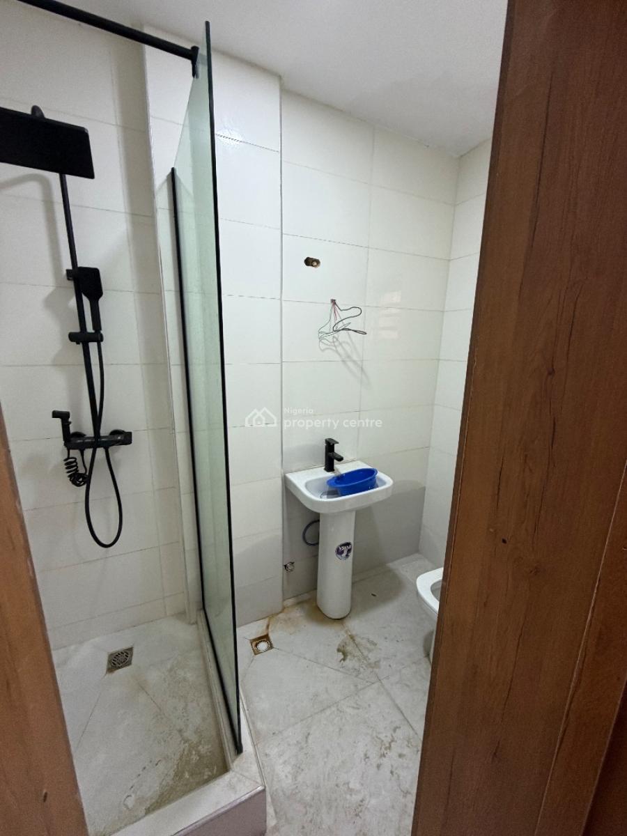 Newly Built 2 Bedroom, Lekki Phase 1, Lekki, Lagos, Flat / Apartment for Rent