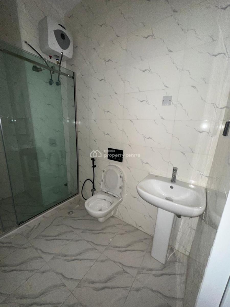 Luxury New 3bedroom Apartment with Bq Pool and Gym, Freedom Way, Lekki Phase 1, Lekki, Lagos, Flat / Apartment for Sale