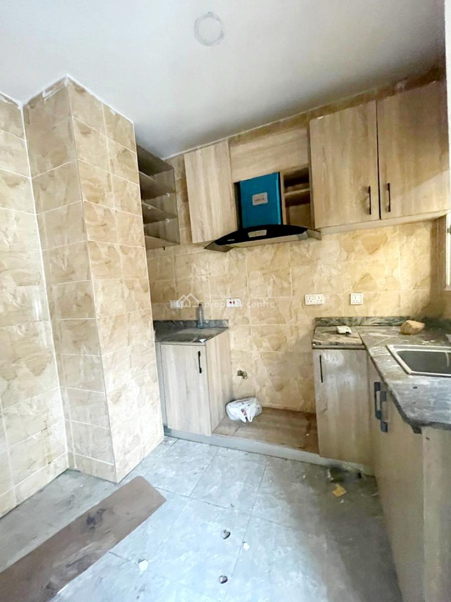 Lovely 2bedroom Block of Flats in an Estate, Katampe Main Behind Aso Radio, Katampe, Abuja, Flat / Apartment for Rent