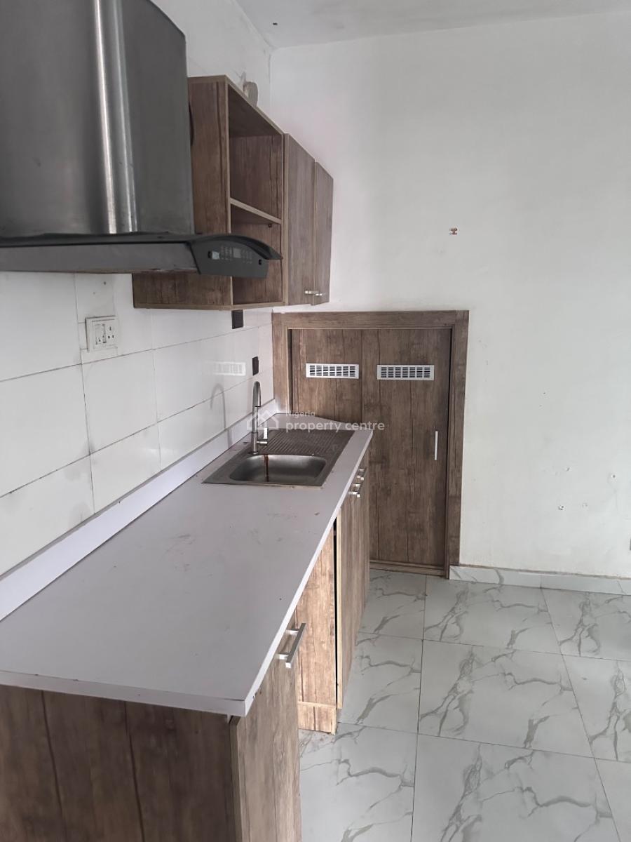 Massive Room and Parlor, Davies Court, Ologolo, Lekki, Lagos, Mini Flat (room and Parlour) for Rent
