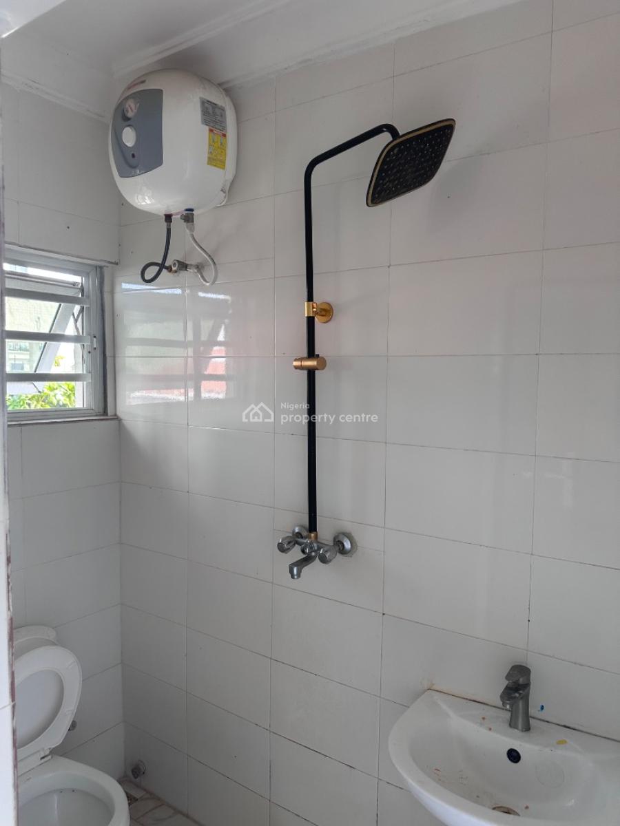 Massive Room and Parlor, Davies Court, Ologolo, Lekki, Lagos, Mini Flat (room and Parlour) for Rent