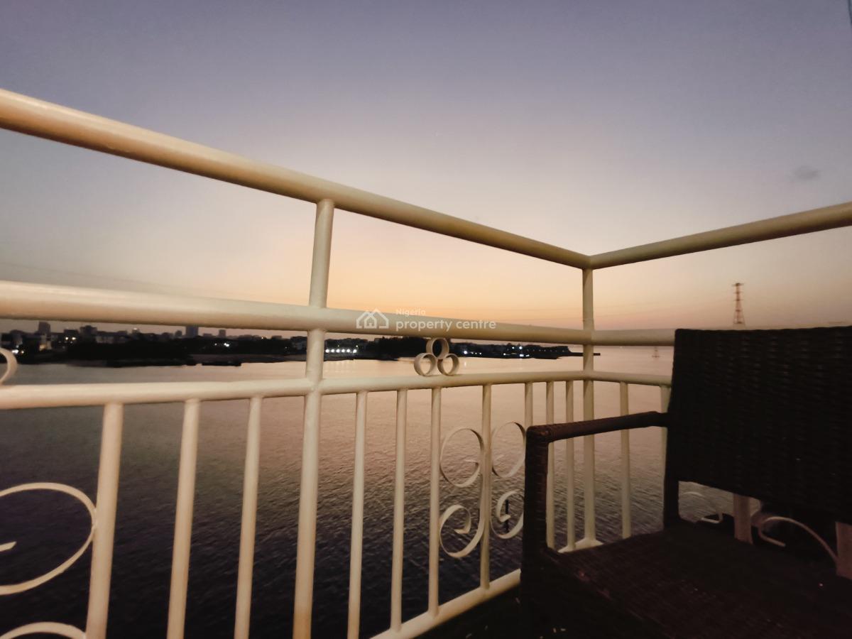 Waterfront 3 Bedroom Apartment, Lekki Phase 1, Lekki Phase 1, Lekki, Lagos, Flat / Apartment for Rent