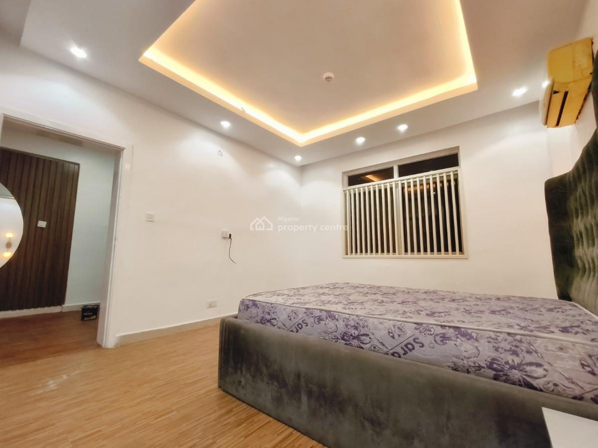 Waterfront 3 Bedroom Apartment, Lekki Phase 1, Lekki Phase 1, Lekki, Lagos, Flat / Apartment for Rent
