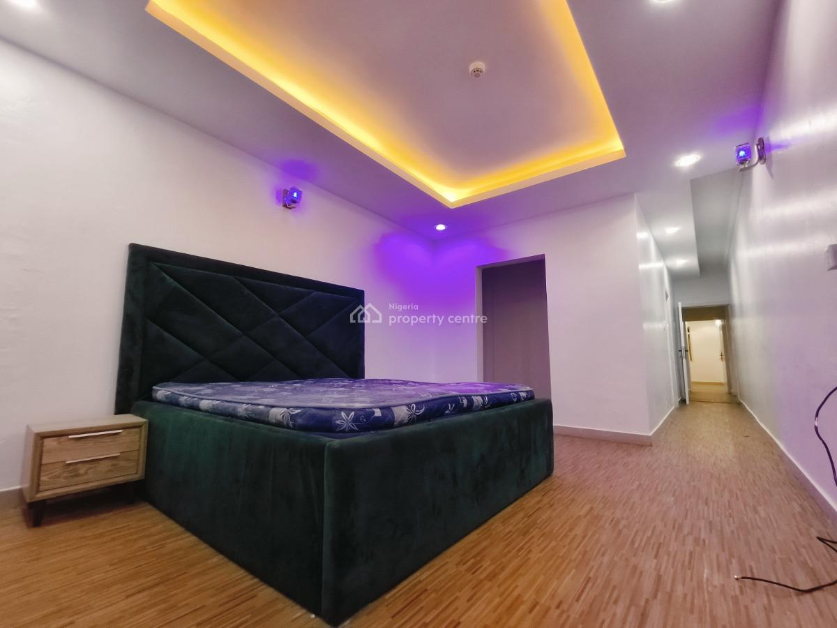 Waterfront 3 Bedroom Apartment, Lekki Phase 1, Lekki Phase 1, Lekki, Lagos, Flat / Apartment for Rent
