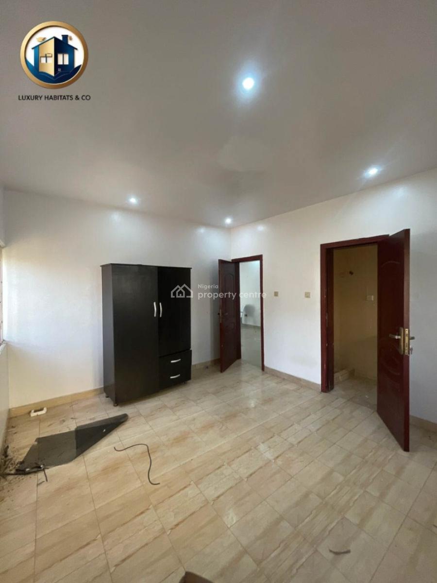 Spacious 2 Bedroom Flat Upstairs, Atlantic View Estate, New Road, Lekki, Lagos, Flat / Apartment for Rent