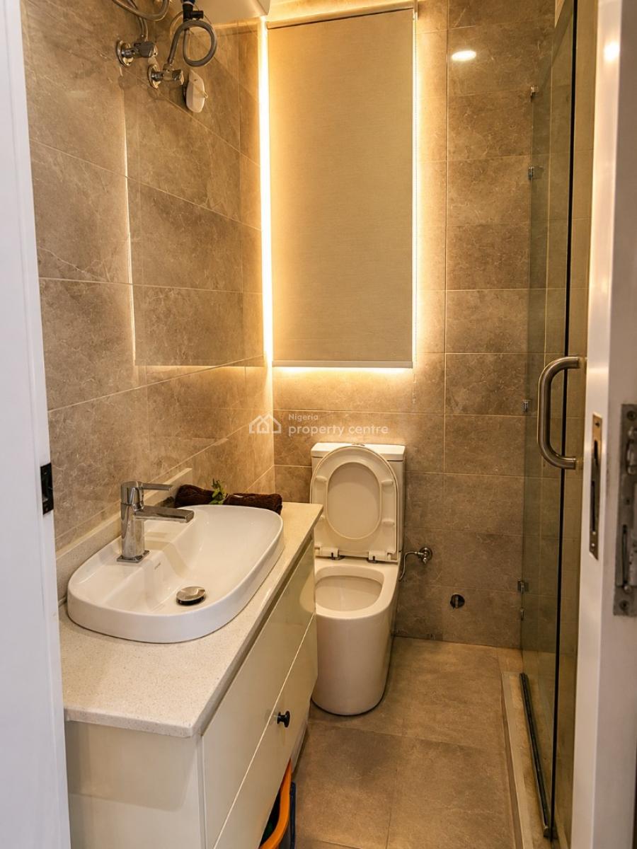Very Clean Excutive 3 Bedroom Flat with Bq Upstairs with Elevator, Banana Island, Ikoyi, Lagos, Flat / Apartment for Sale