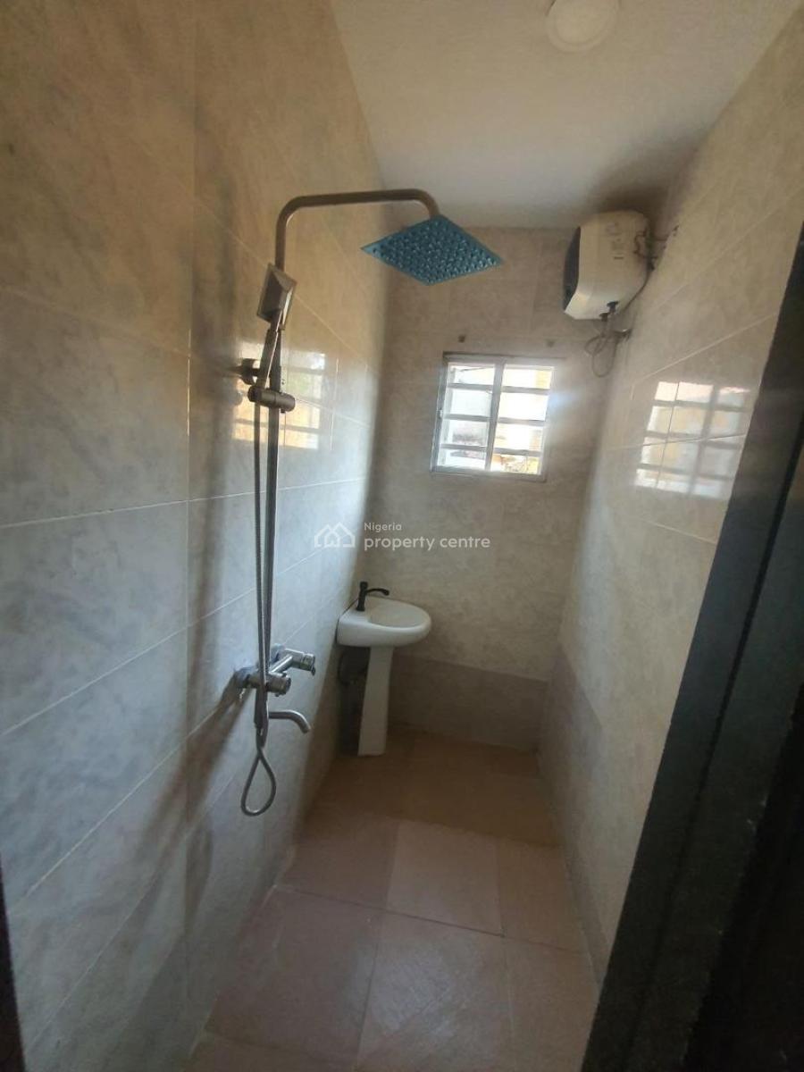 Massive 1 Bedroom Apartment at Ikate, Salem - Ikate, Lekki, Lagos, Mini Flat (room and Parlour) for Rent