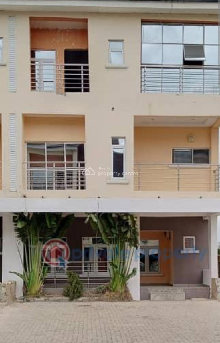 Very Spacious 3 Bedroom Flat, Paradise Estate, Idu Industrial, Abuja, Flat / Apartment for Sale