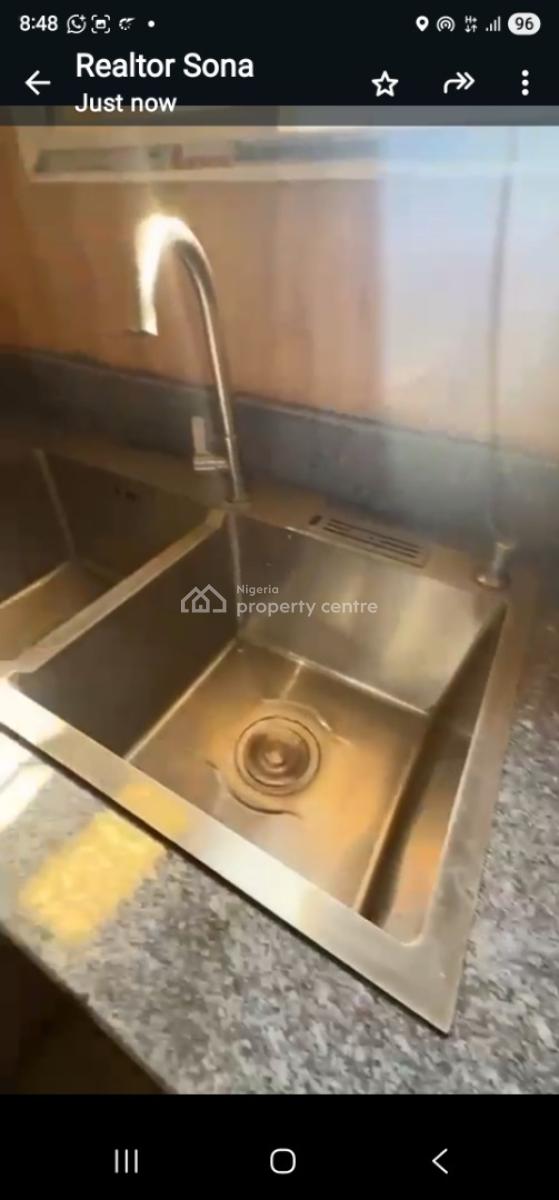 Very Spacious 3 Bedroom Flat, Paradise Estate, Idu Industrial, Abuja, Flat / Apartment for Sale