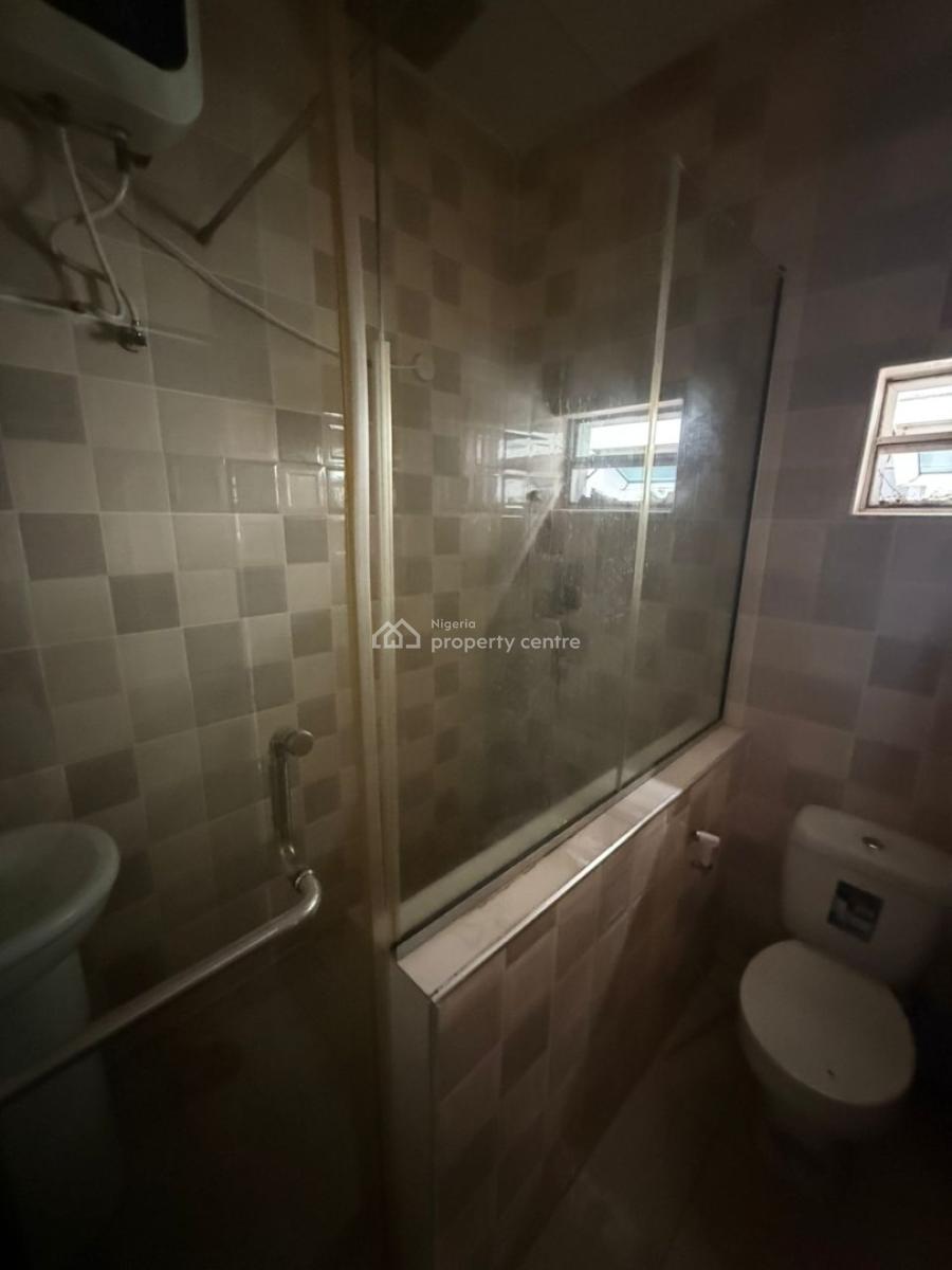Well Finished 4 Bedroom Semi-detached House with a Room Bq, Lekki Phase 1, Lekki, Lagos, Semi-detached Duplex for Rent