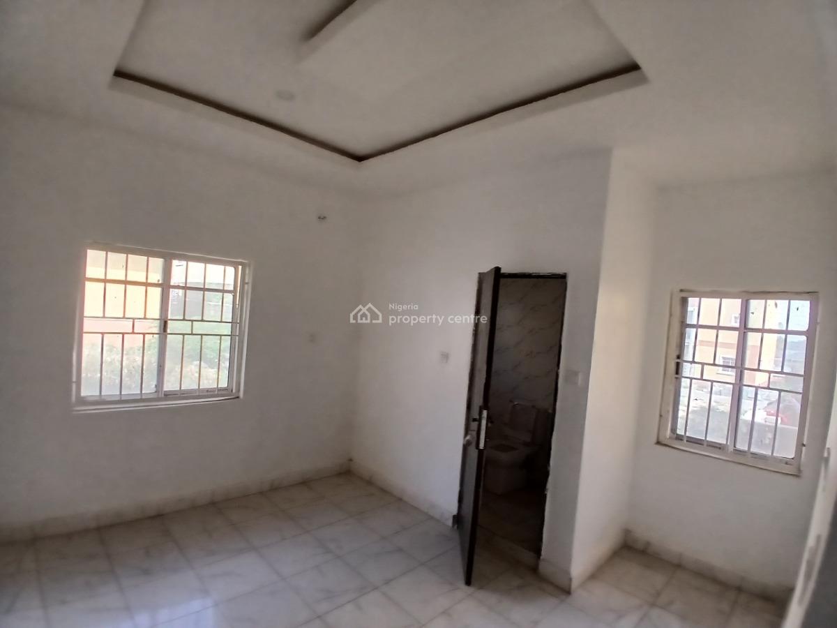 Luxury 4-bedroom Semi-detached Duplex on Tarred Road, Lennar Hillside Estate, Kubwa, Abuja, Semi-detached Duplex for Sale