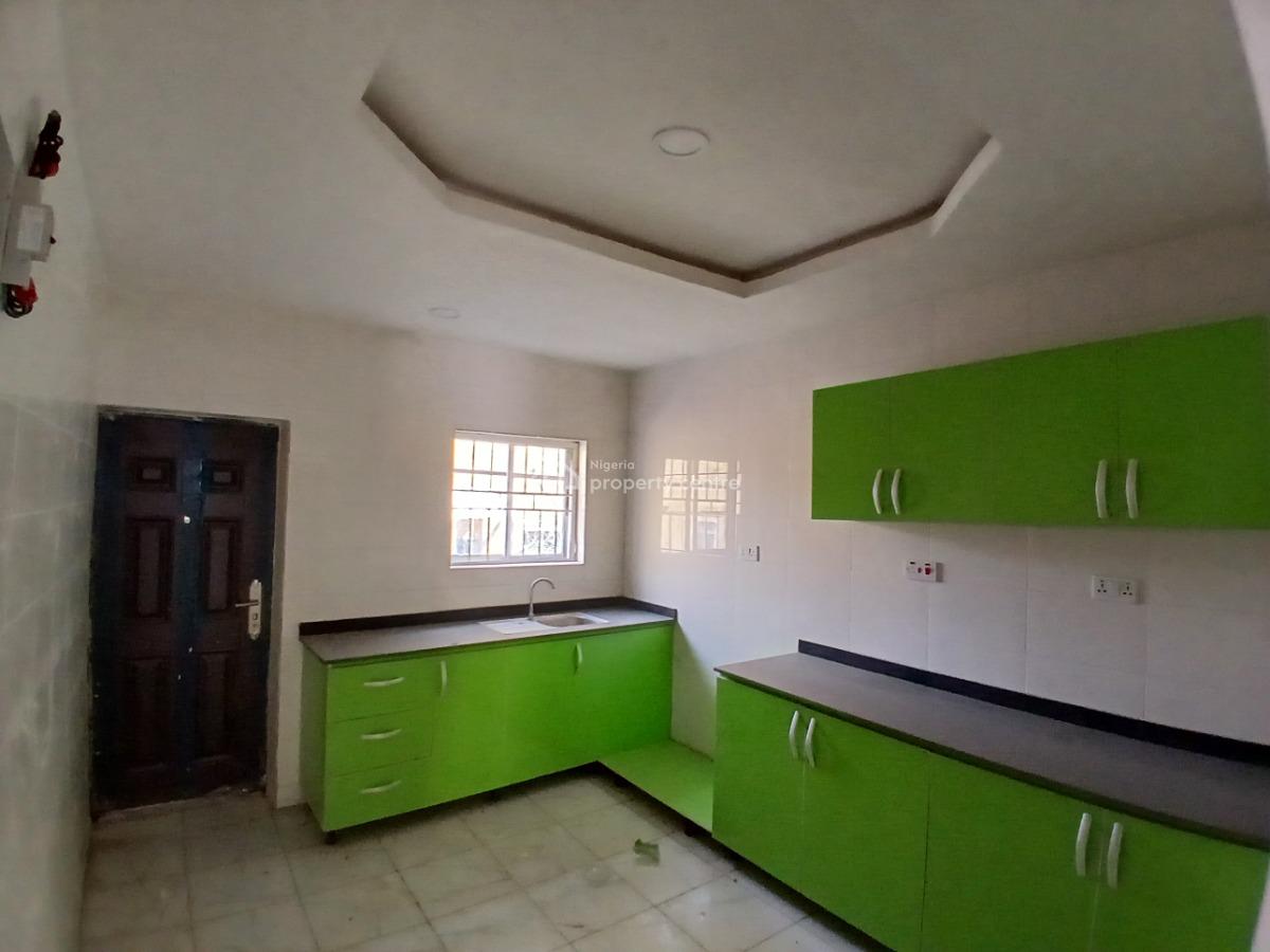 Luxury 4-bedroom Semi-detached Duplex on Tarred Road, Lennar Hillside Estate, Kubwa, Abuja, Semi-detached Duplex for Sale