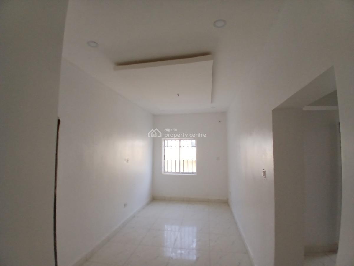 Luxury 4-bedroom Semi-detached Duplex on Tarred Road, Lennar Hillside Estate, Kubwa, Abuja, Semi-detached Duplex for Sale