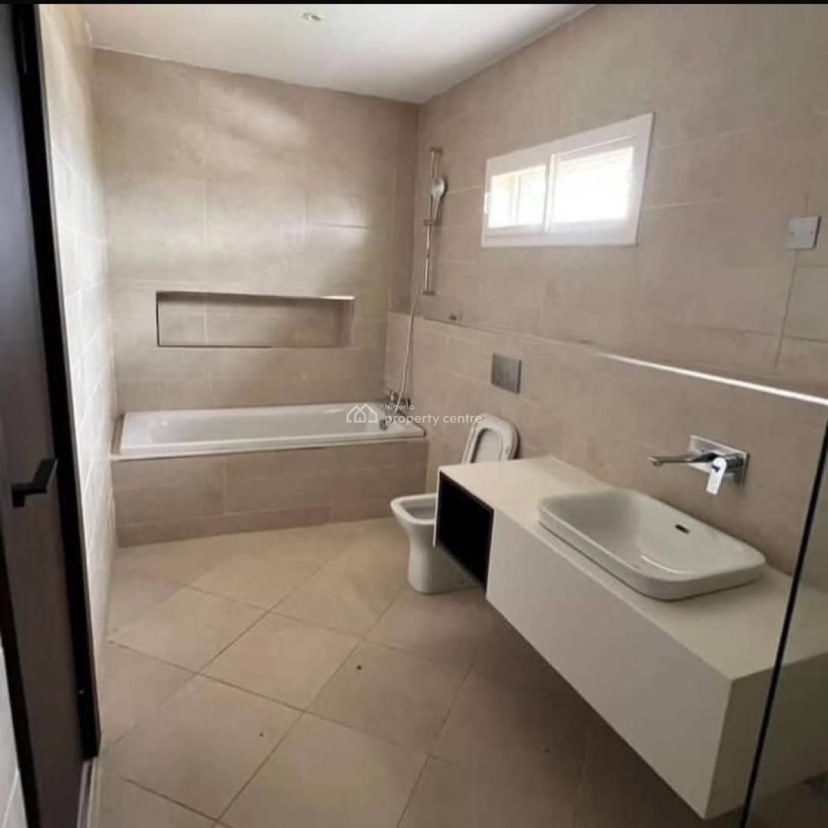 4bedroom Detached Duplex, Tarred Road, Life Camp, Abuja, Detached Duplex for Rent