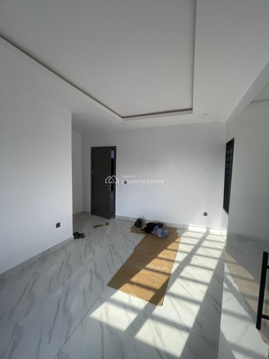 Luxury 2 Bedroom, New Road Lekki, Lekki, Lagos, House for Rent