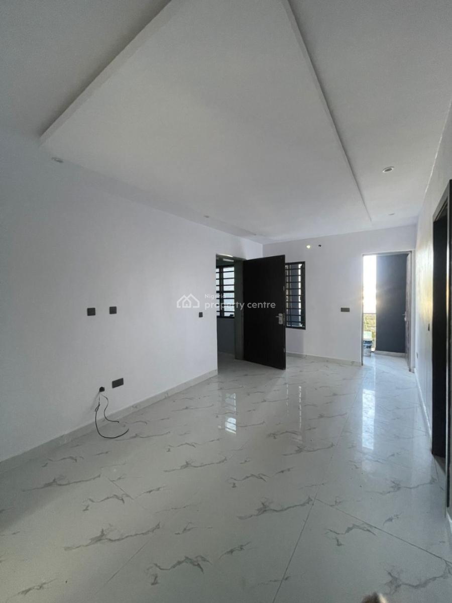 Luxury 2 Bedroom, New Road Lekki, Lekki, Lagos, House for Rent