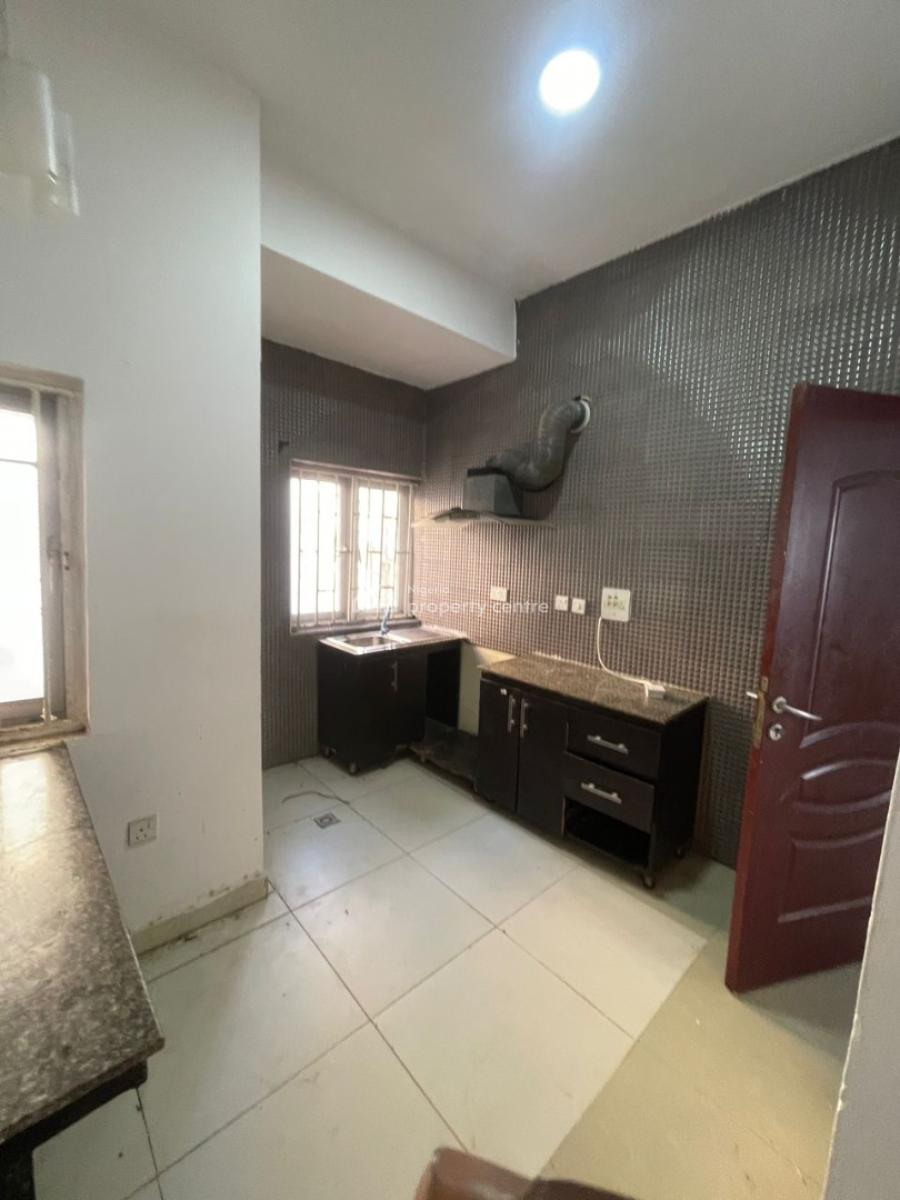 Luxury 2 Bedroom Flat, New Road Lekki, Lekki, Lagos, Flat / Apartment for Rent