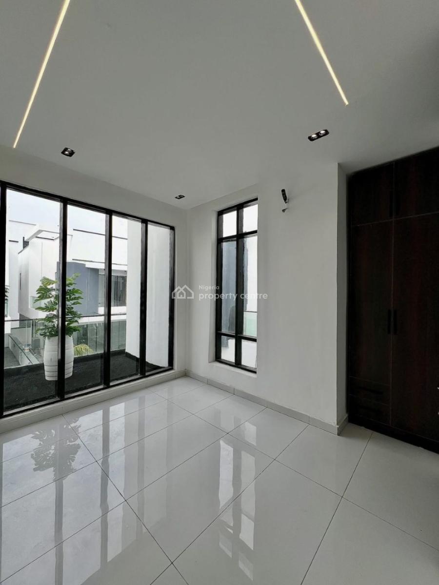 5 Bedroom Fully Detached Duplex with Bq, Chevron Lekki, Lagos., Lekki, Lagos, Detached Duplex for Sale