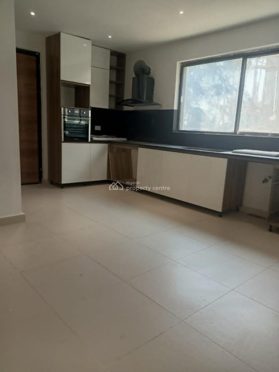 Well Maintained and Spacious 4 Bedroom Semi Detached House, 3 Living R, Ikoyi, Banana Island, Ikoyi, Lagos, House for Rent