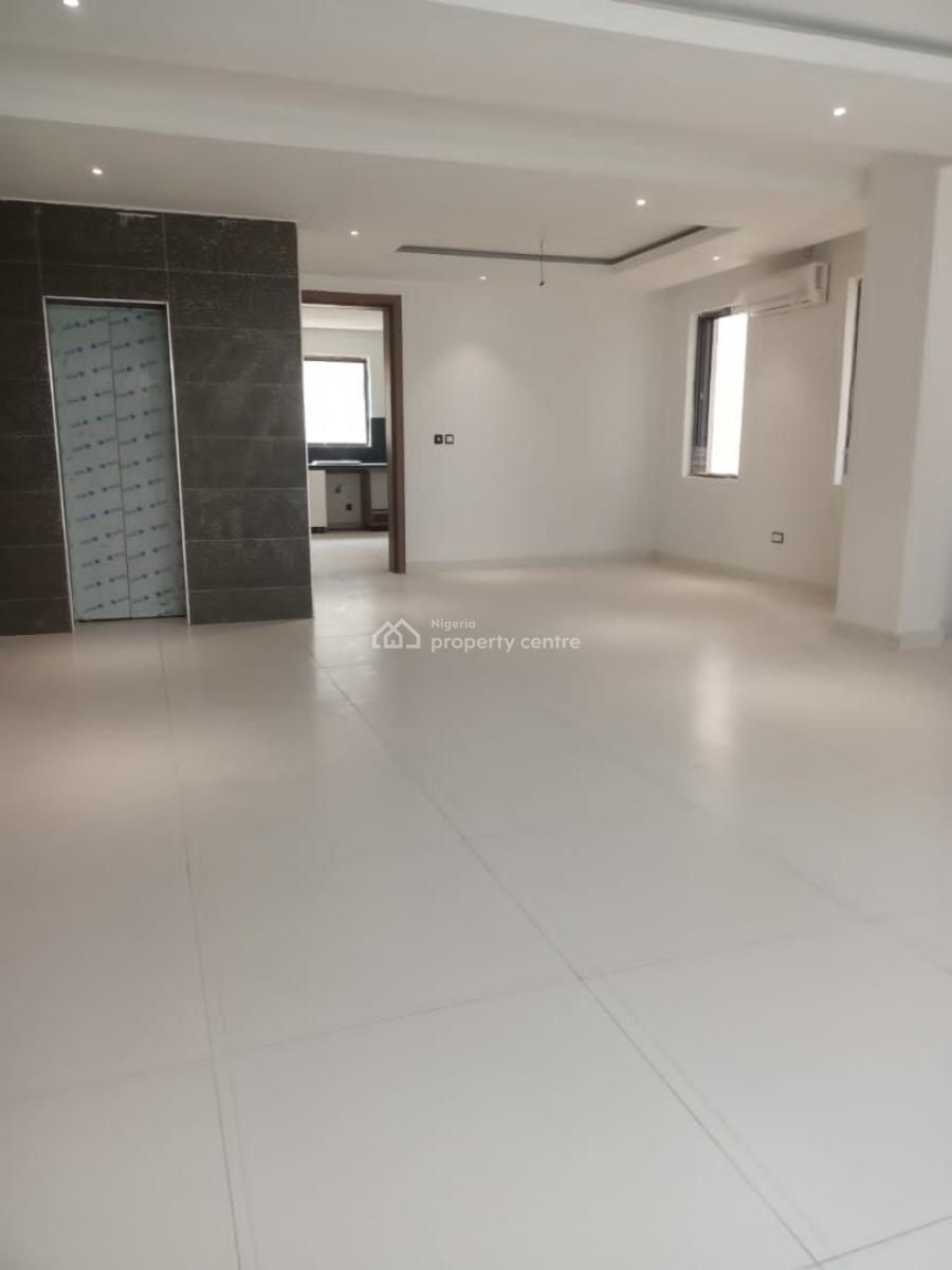 Well Maintained and Spacious 4 Bedroom Semi Detached House, 3 Living R, Ikoyi, Banana Island, Ikoyi, Lagos, House for Rent