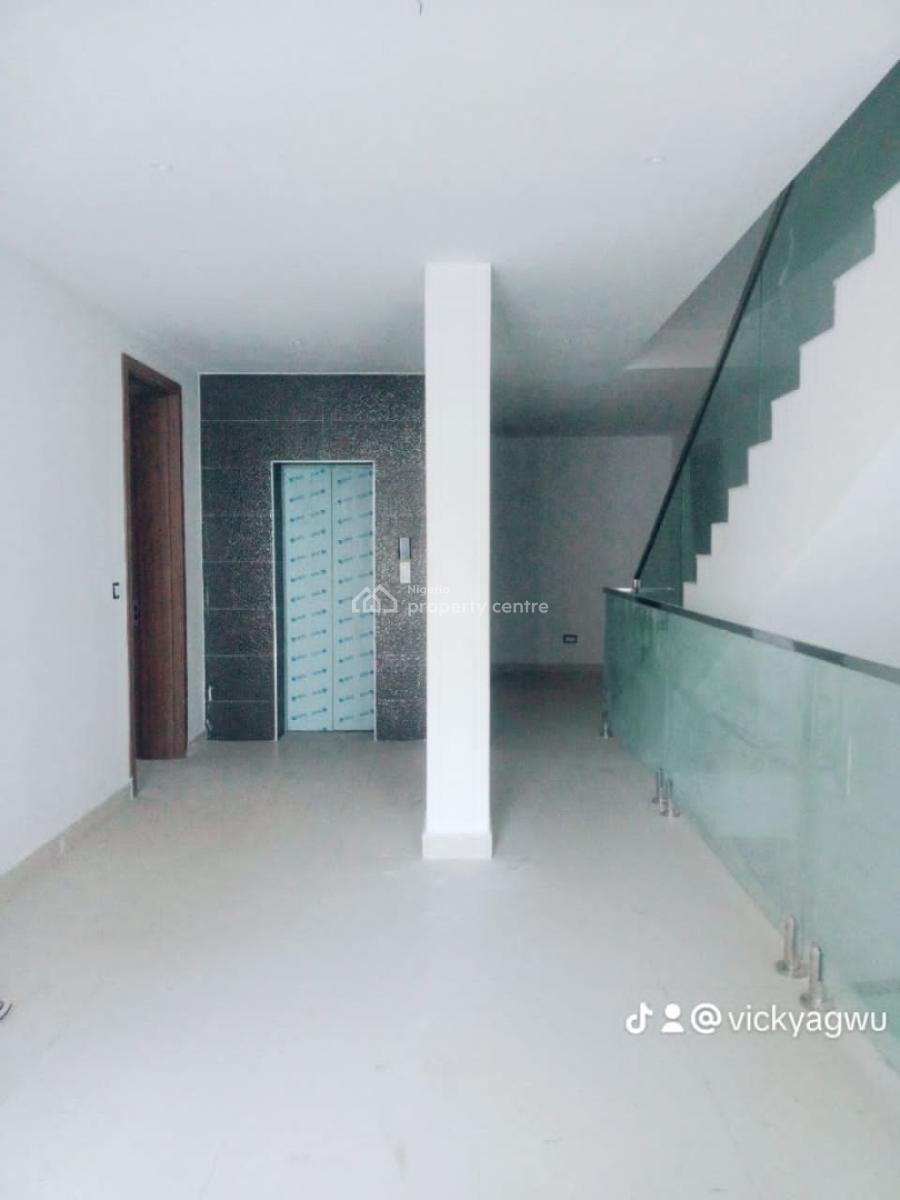 Well Maintained and Spacious 4 Bedroom Semi Detached House, 3 Living R, Ikoyi, Banana Island, Ikoyi, Lagos, House for Rent