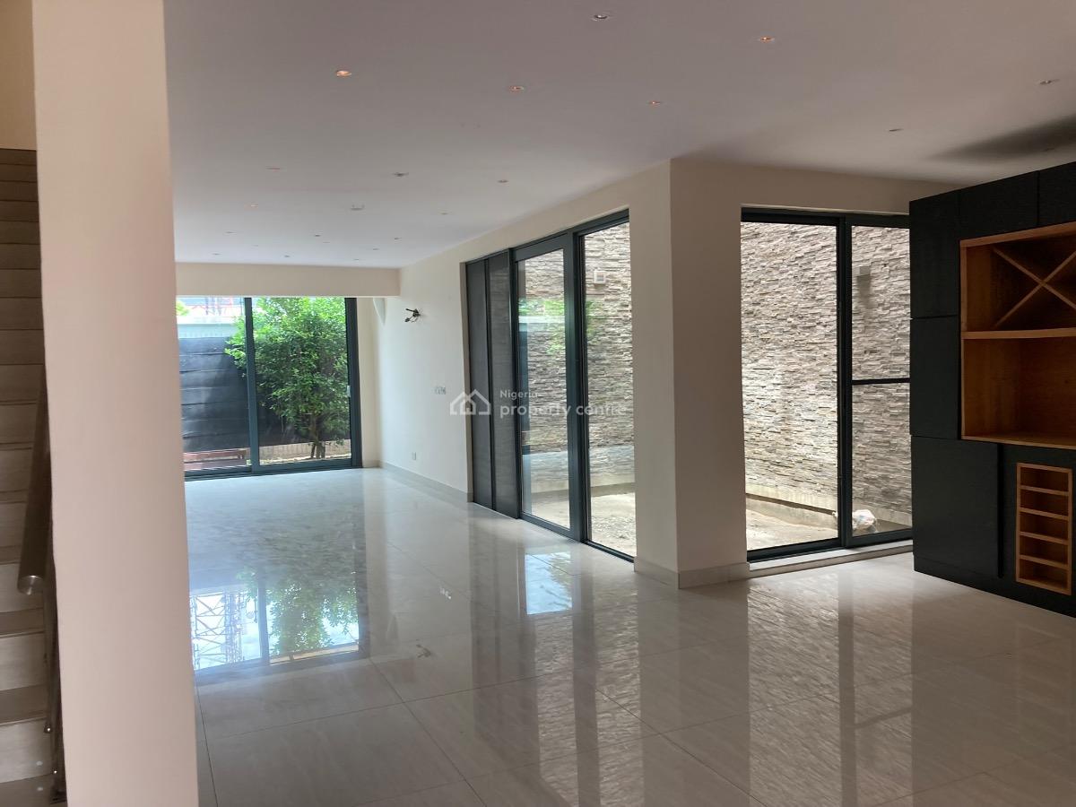 Luxury Well Maintained 5 Bedrooms Terraced House, Dideolu Estate, Victoria Island (vi), Lagos, Terraced Duplex for Sale