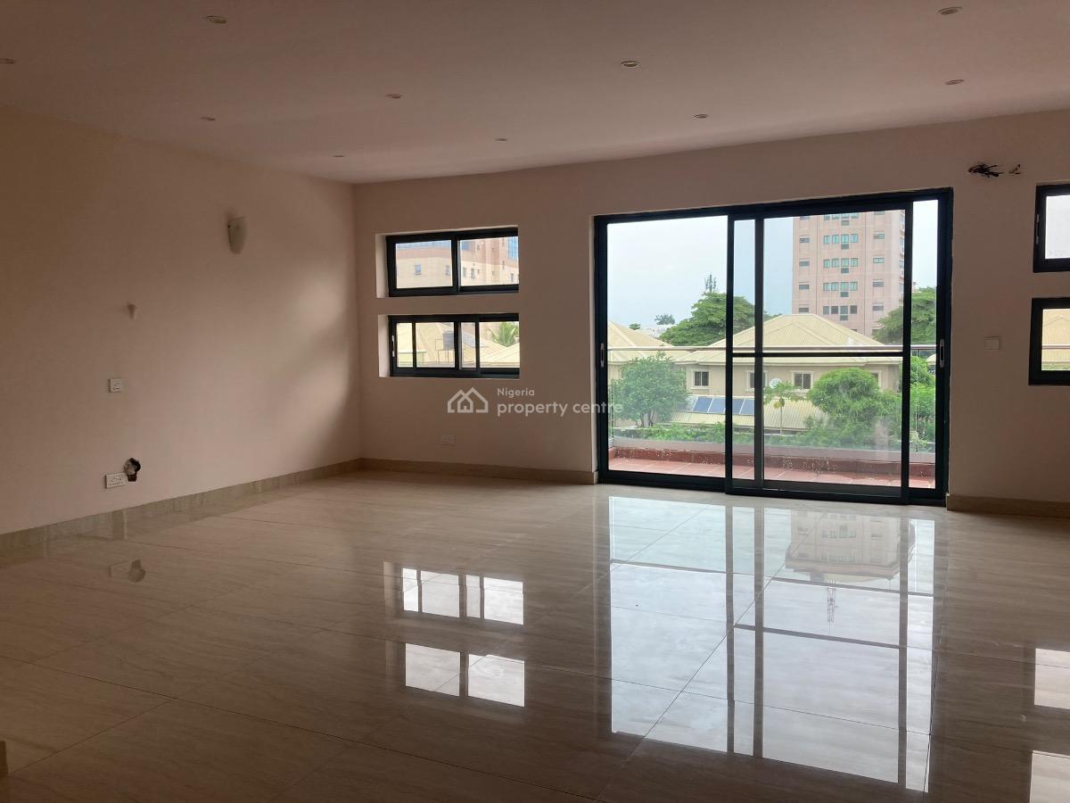 Luxury Well Maintained 5 Bedrooms Terraced House, Dideolu Estate, Victoria Island (vi), Lagos, Terraced Duplex for Sale