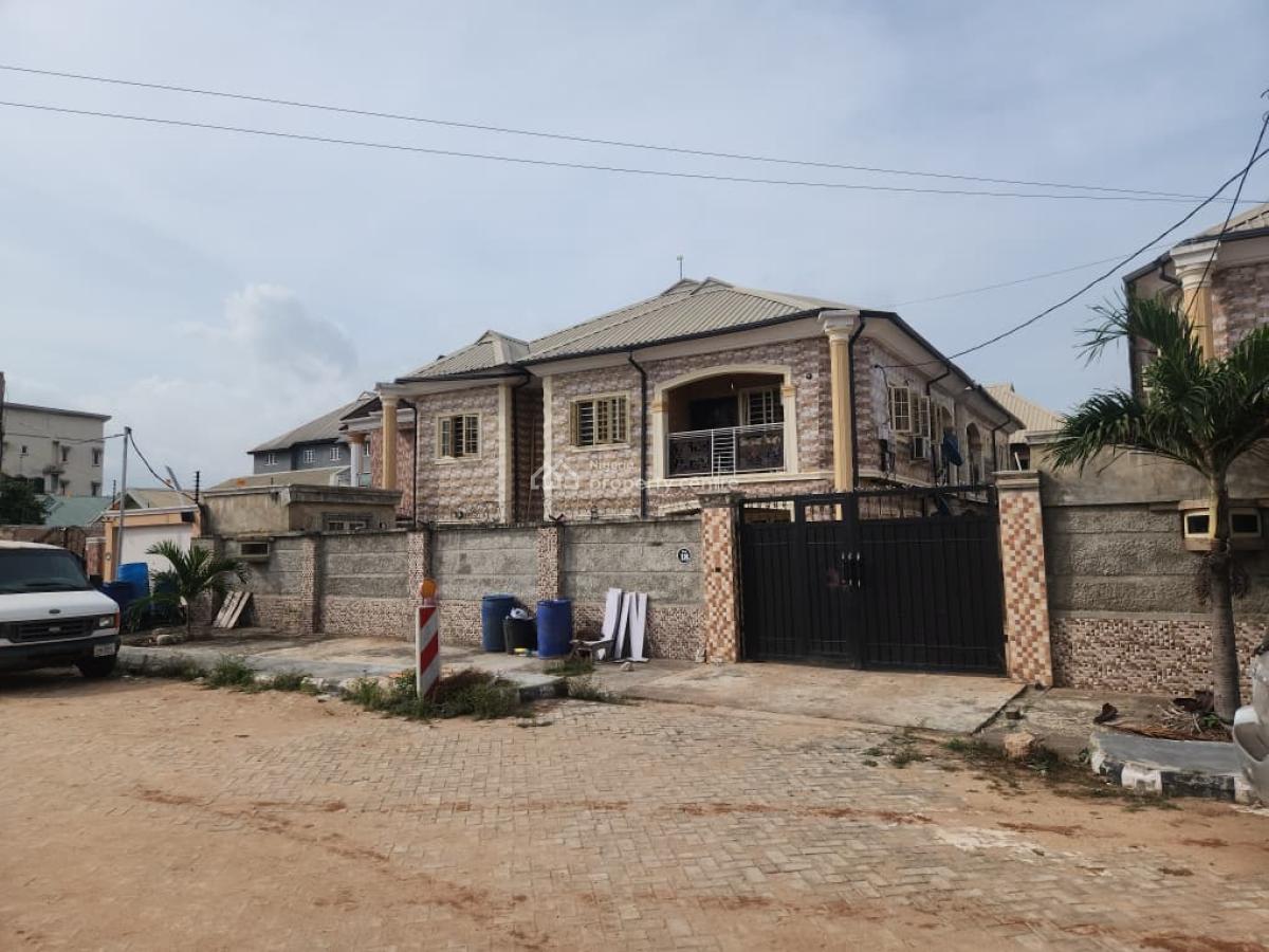 1 (3 Bedroom Duplex Plus 4 Units of (3 Bedroom All En-suite), Berger, Arepo, Ogun, Detached Duplex for Sale