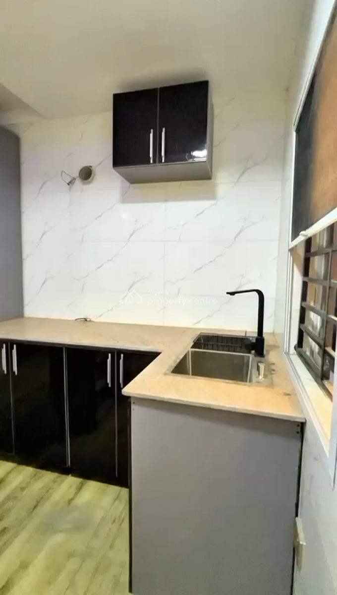 Luxury 2 Bedroom Apartment with Bq, Freedom Way, Lekki Phase 1, Lekki, Lagos, Flat / Apartment for Sale