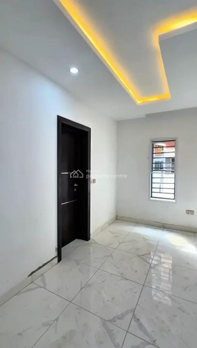 Luxury 2 Bedroom Apartment with Bq, Freedom Way, Lekki Phase 1, Lekki, Lagos, Flat / Apartment for Sale