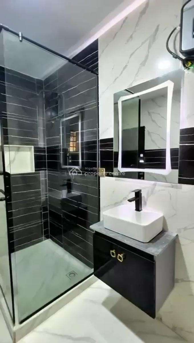 Luxury 2 Bedroom Apartment with Bq, Freedom Way, Lekki Phase 1, Lekki, Lagos, Flat / Apartment for Sale