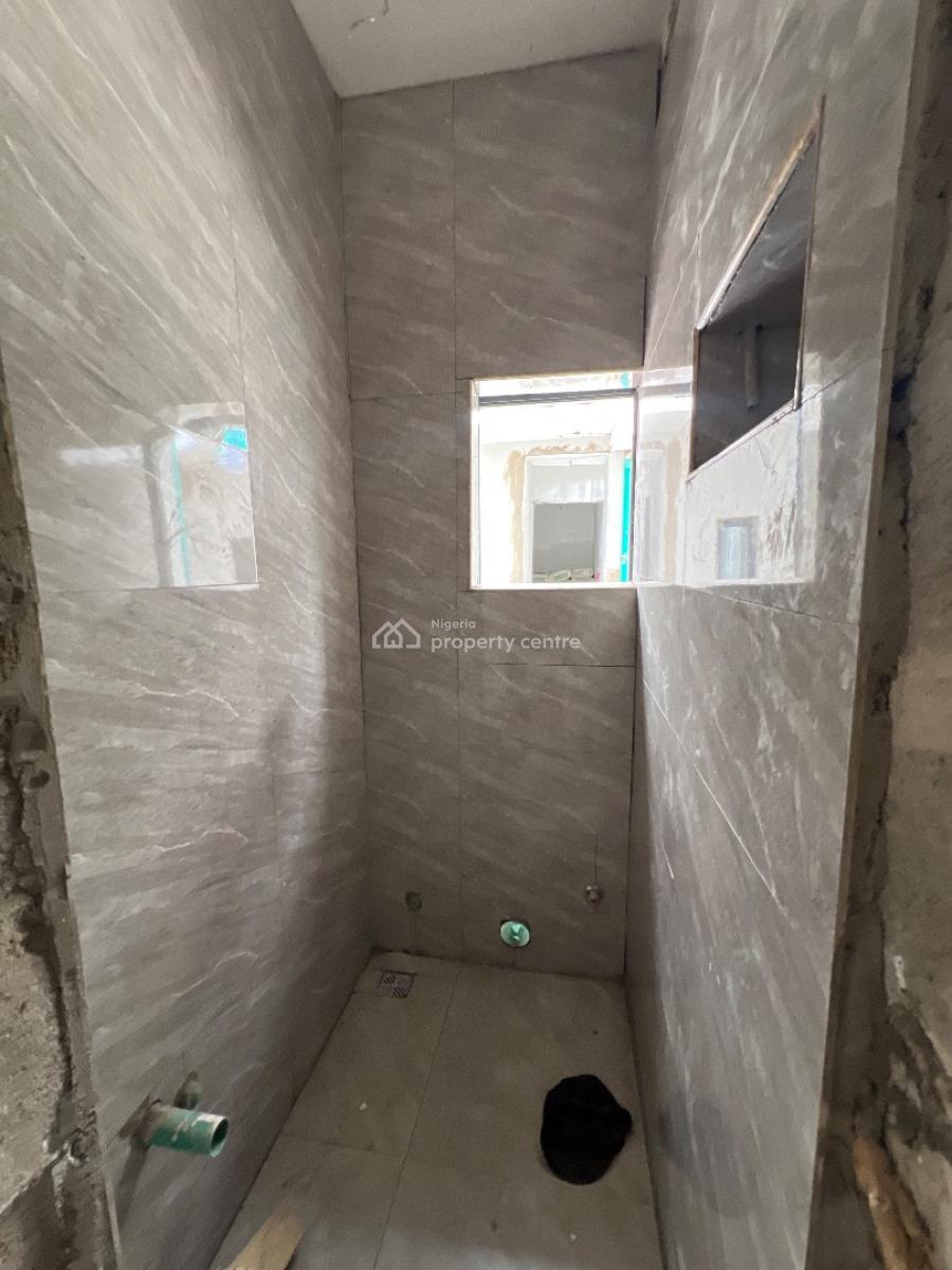 Lovely Built 1 Bedroom Apartment Lease in a Good Location, Obanikoro, Shomolu, Lagos, Mini Flat (room and Parlour) for Sale